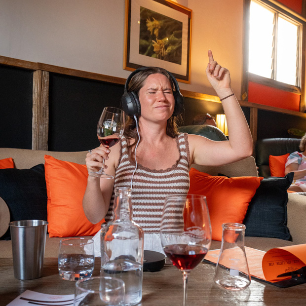Black_and_Ginger_Wine_Shed_Cellar_Door-06